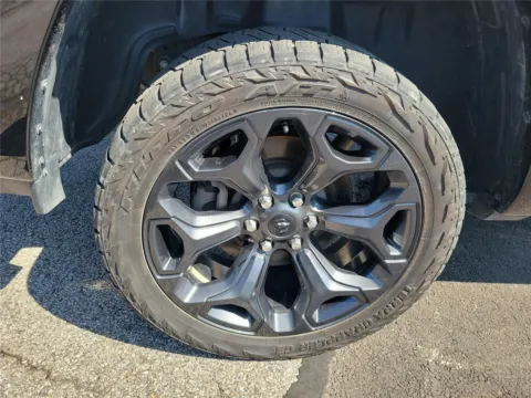 More photos of 2024 Ram 1500 Limited at Tom Gill Buick GMC, OH