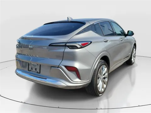 More photos of 2025 Buick Envista Avenir at Tom Gill Buick GMC, OH