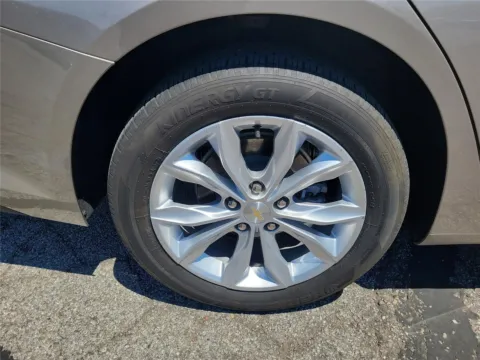 More photos of 2024 Chevrolet Malibu LT at Tom Gill Buick GMC, OH