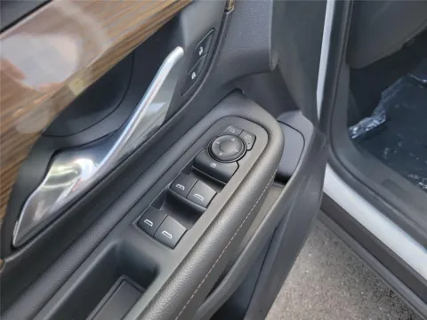 Another view of 2018 GMC Terrain SLE for sale in Hamilton, OH at Tom Gill Buick GMC