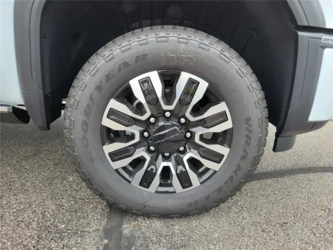 More photos of 2026 GMC Sierra 2500HD Denali Ultimate at Tom Gill Buick GMC, OH