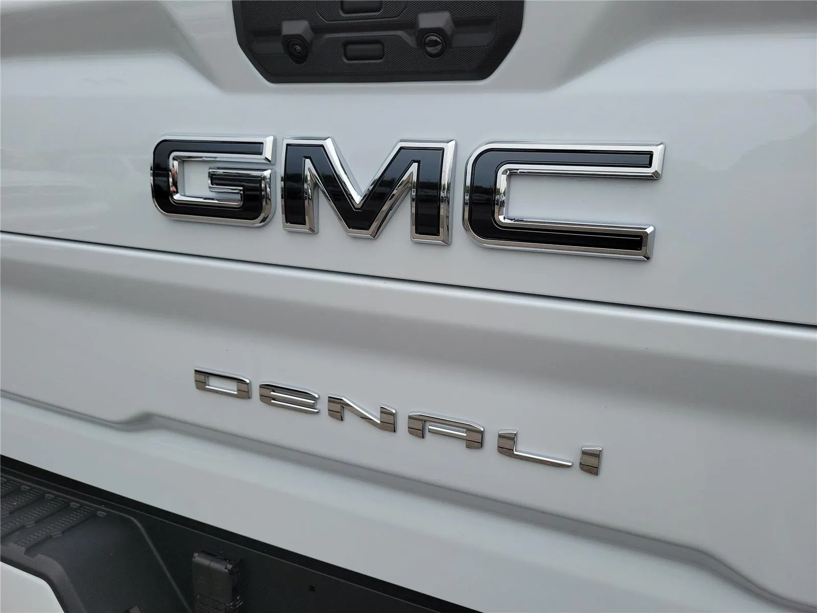 2026 GMC Sierra 2500HD Denali Ultimate - Photo 6