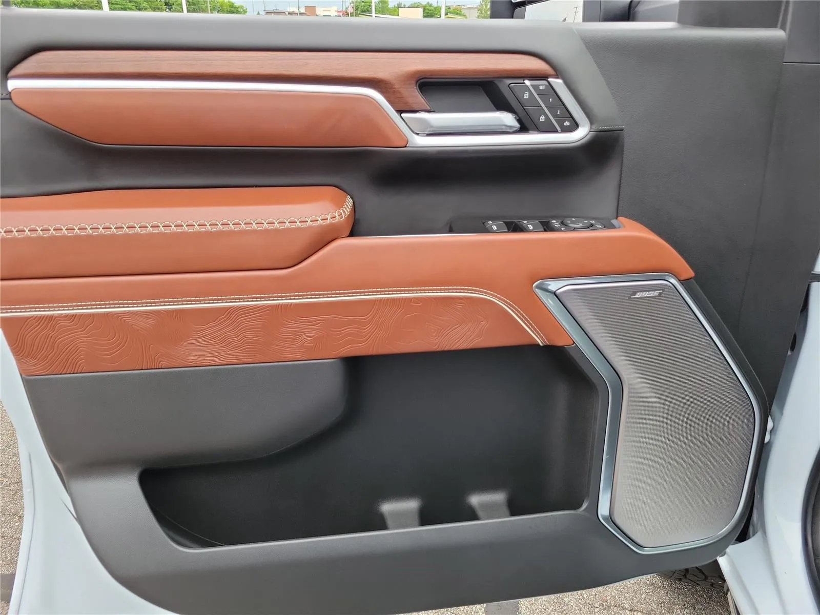 2026 GMC Sierra 2500HD Denali Ultimate - Photo 17