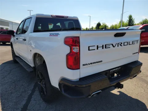 Another view of 2024 Chevrolet Silverado 1500 Custom Trail Boss for sale in Hamilton, OH at Tom Gill Buick GMC