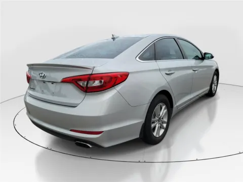 More photos of 2015 Hyundai Sonata 2.4L SE at Tom Gill Buick GMC, OH