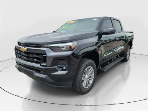 Photos of 2024 Chevrolet Colorado 2WD LT for sale in Hamilton, OH at Tom Gill Buick GMC