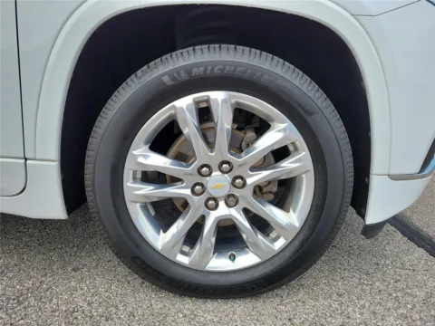 More photos of 2020 Chevrolet Traverse High Country at Tom Gill Buick GMC, OH