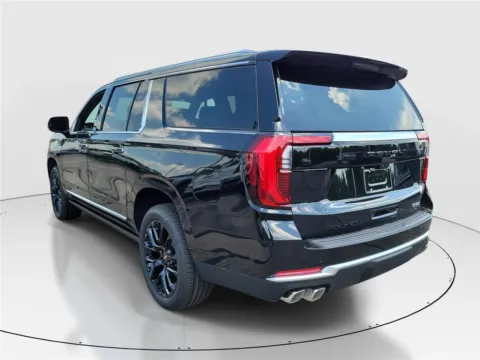 Another view of 2026 GMC Yukon XL Denali for sale in Hamilton, OH at Tom Gill Buick GMC