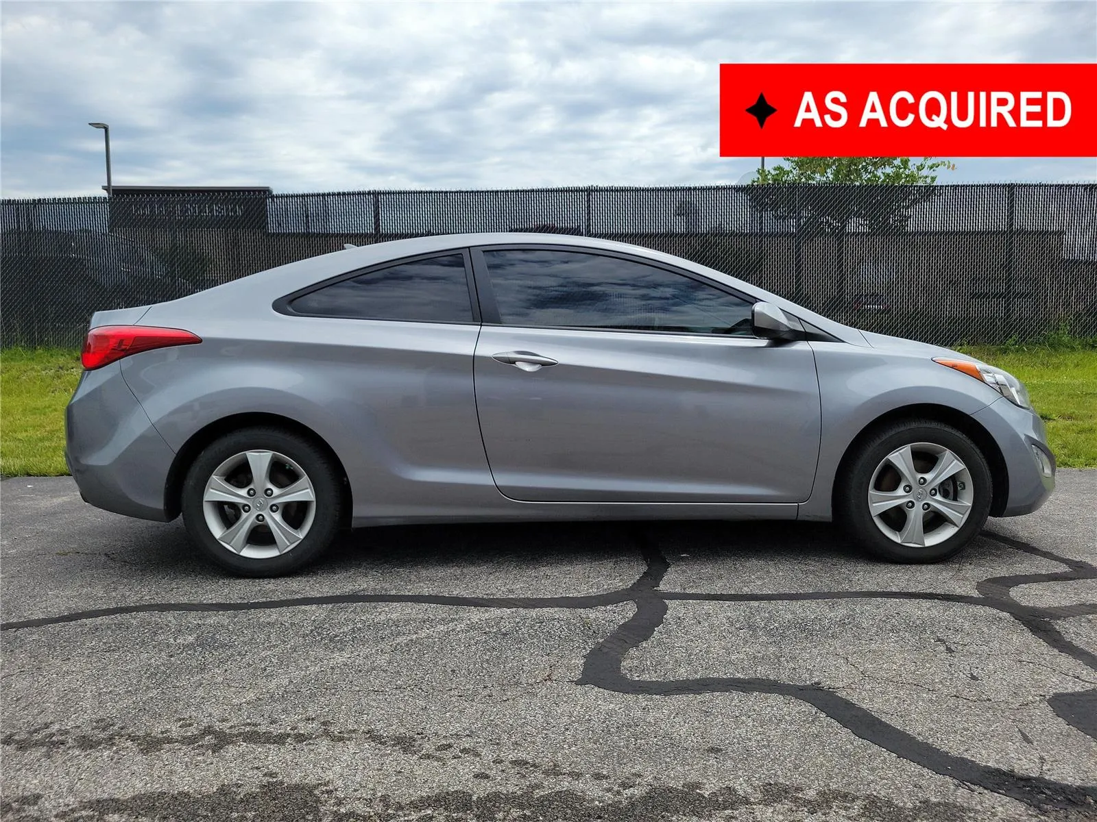 Gray 2013 Hyundai Elantra Coupe GS for sale in Hamilton, OH
