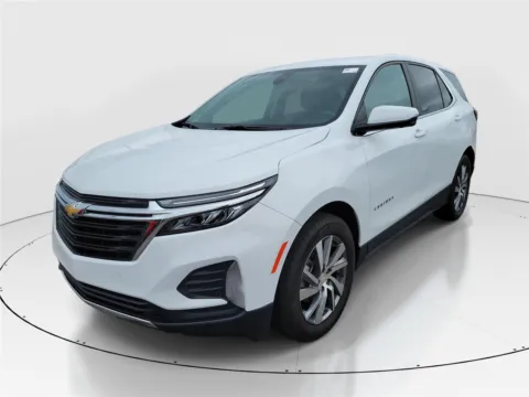 Photos of 2024 Chevrolet Equinox LT for sale in Hamilton, OH at Tom Gill Buick GMC