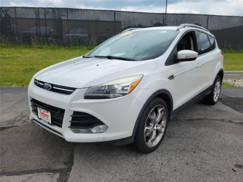 More photos of 2014 Ford Escape Titanium at Tom Gill Buick GMC, OH