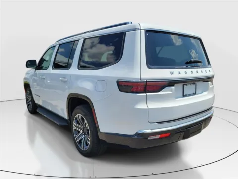 Another view of 2024 Jeep Wagoneer Series II for sale in Hamilton, OH at Tom Gill Buick GMC