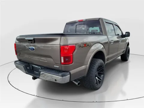 More photos of 2018 Ford F-150 Lariat at Tom Gill Buick GMC, OH