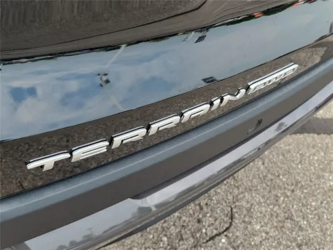 More photos of 2027 GMC Terrain AWD Elevation at Tom Gill Buick GMC, OH
