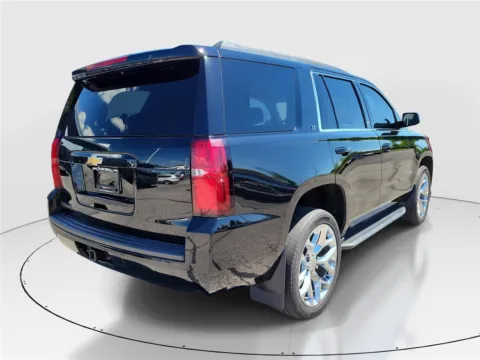 More photos of 2019 Chevrolet Tahoe LT 4WD at Tom Gill Buick GMC, OH