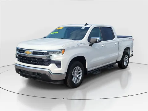Photos of 2023 Chevrolet Silverado 1500 LT for sale in Hamilton, OH at Tom Gill Buick GMC