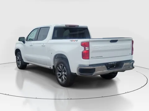 Another view of 2023 Chevrolet Silverado 1500 LT for sale in Hamilton, OH at Tom Gill Buick GMC