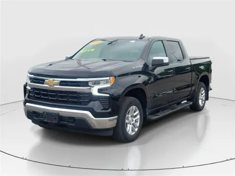 Photos of 2023 Chevrolet Silverado 1500 LT for sale in Hamilton, OH at Tom Gill Buick GMC