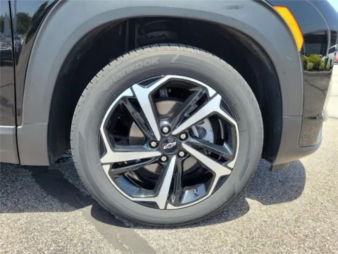 More photos of 2022 Chevrolet Trailblazer RS at Tom Gill Buick GMC, OH