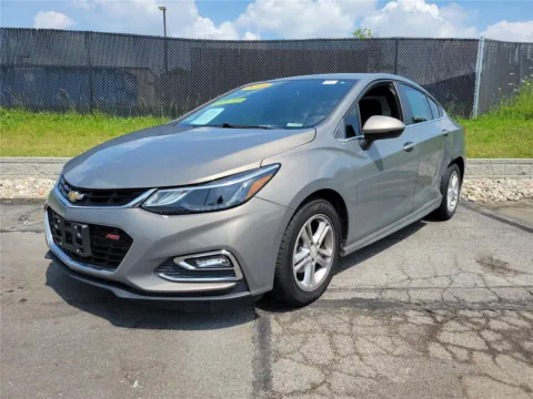 More photos of 2018 Chevrolet Cruze LT at Tom Gill Buick GMC, OH
