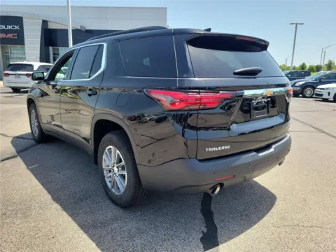 Another view of 2022 Chevrolet Traverse LT Cloth for sale in Hamilton, OH at Tom Gill Buick GMC