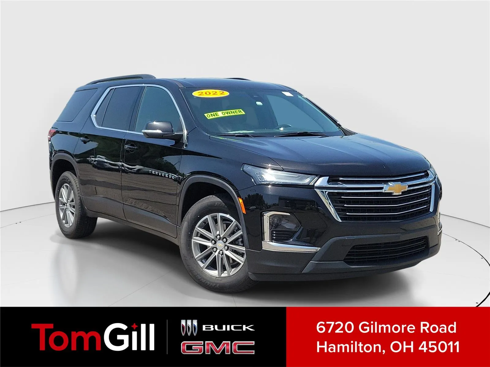 Black 2022 Chevrolet Traverse LT Cloth for sale in Hamilton, OH