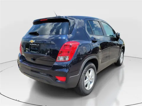 More photos of 2021 Chevrolet Trax LS at Tom Gill Buick GMC, OH