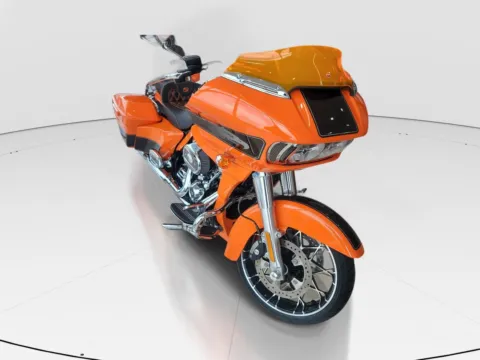 More photos of 2023 Harley-Davidson FLTRXS - at Tom Gill Buick GMC, OH