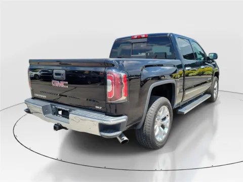 More photos of 2018 GMC Sierra 1500 SLT at Tom Gill Buick GMC, OH