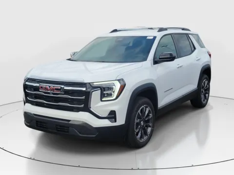 Photos of 2027 GMC Terrain FWD Elevation for sale in Hamilton, OH at Tom Gill Buick GMC