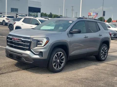 Photos of 2027 GMC Terrain FWD Elevation for sale in Hamilton, OH at Tom Gill Buick GMC