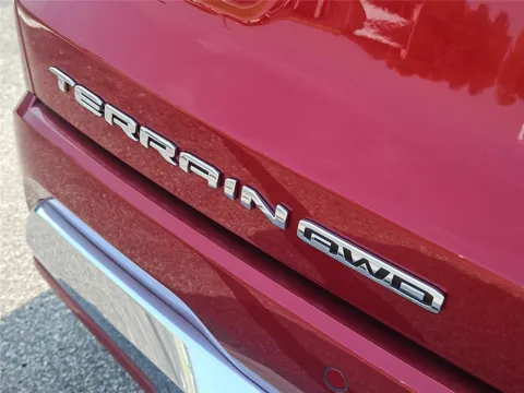 More photos of 2027 GMC Terrain AWD Denali at Tom Gill Buick GMC, OH