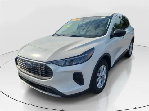Photos of 2023 Ford Escape Active for sale in Hamilton, OH at Tom Gill Buick GMC