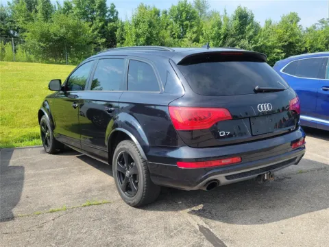More photos of 2012 Audi Q7 3.0T S line at Tom Gill Buick GMC, OH