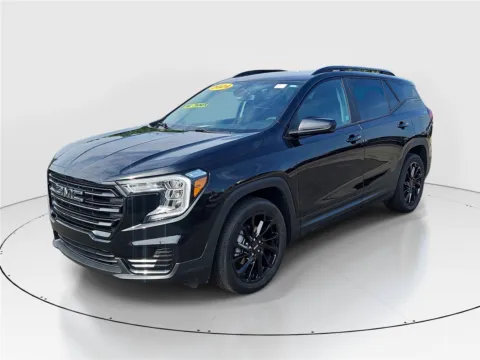Photos of 2024 GMC Terrain SLE for sale in Hamilton, OH at Tom Gill Buick GMC