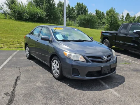 Photos of 2011 Toyota Corolla LE for sale in Hamilton, OH at Tom Gill Buick GMC