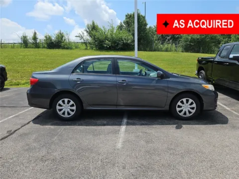 Gray 2011 Toyota Corolla LE for sale in Hamilton, OH