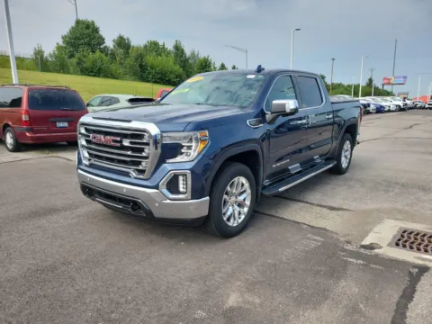 Photos of 2020 GMC Sierra 1500 SLT for sale in Hamilton, OH at Tom Gill Buick GMC