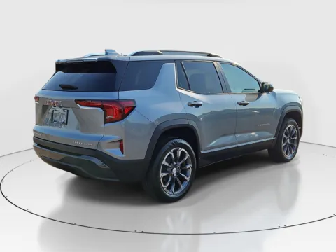 More photos of 2027 GMC Terrain FWD Elevation at Tom Gill Buick GMC, OH