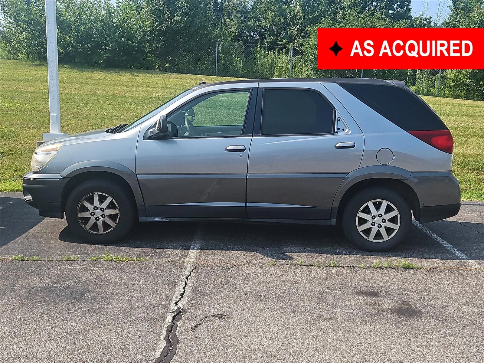 Gray 2004 Buick Rendezvous 4dr FWD for sale in Hamilton, OH