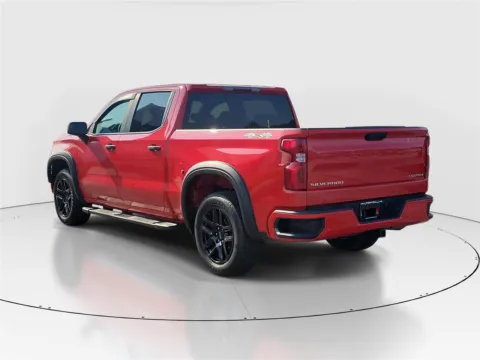 Another view of 2022 Chevrolet Silverado 1500 Custom for sale in Hamilton, OH at Tom Gill Buick GMC