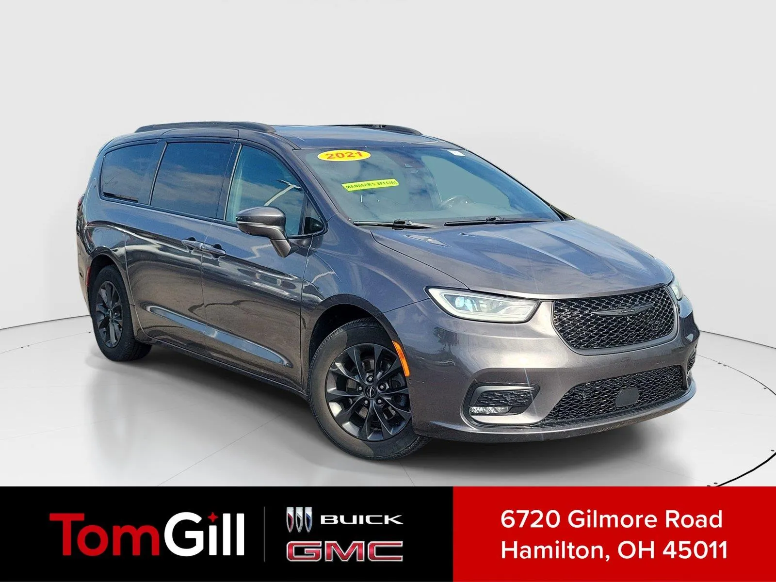 Gray 2021 Chrysler Pacifica Touring L for sale in Hamilton, OH