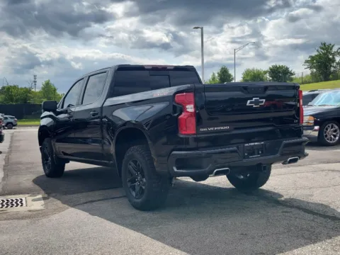 Another view of 2024 Chevrolet Silverado 1500 LT Trail Boss for sale in Hamilton, OH at Tom Gill Buick GMC