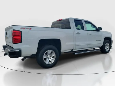 More photos of 2017 Chevrolet Silverado 1500 LT at Tom Gill Buick GMC, OH
