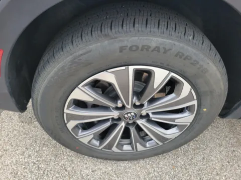 More photos of 2024 Buick Envision Preferred at Tom Gill Buick GMC, OH