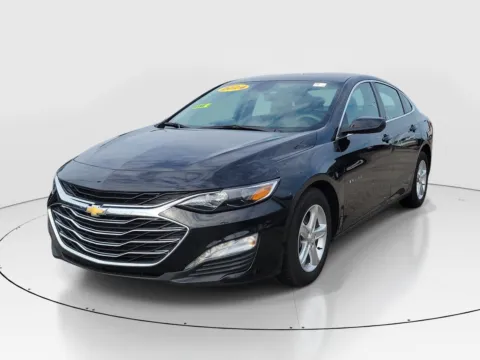 Photos of 2024 Chevrolet Malibu LT for sale in Hamilton, OH at Tom Gill Buick GMC