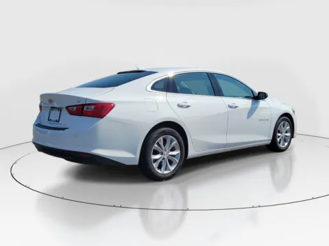 More photos of 2024 Chevrolet Malibu LT at Tom Gill Buick GMC, OH