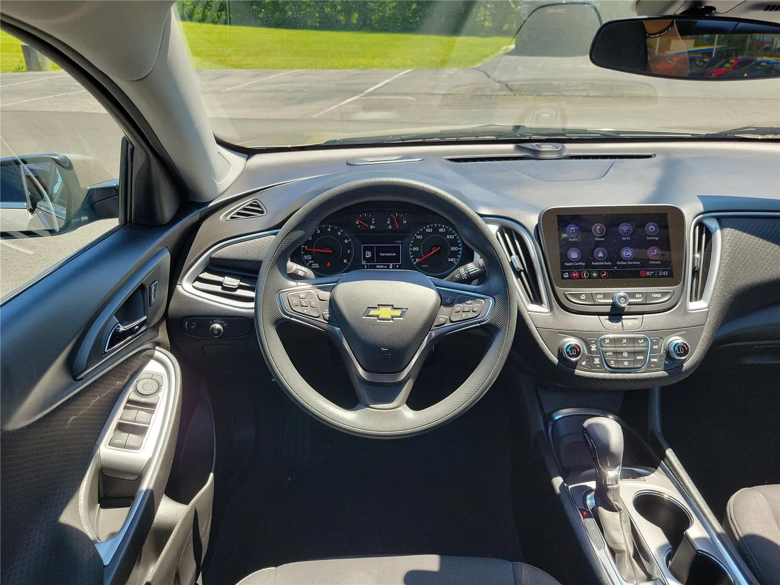 2024 Chevrolet Malibu 1LT - Photo 11