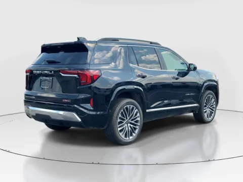 More photos of 2027 GMC Terrain AWD Denali at Tom Gill Buick GMC, OH