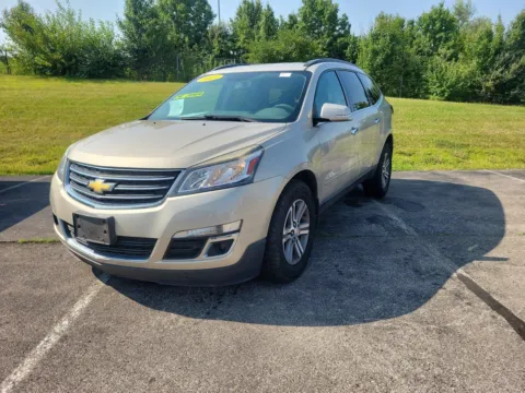 More photos of 2015 Chevrolet Traverse LT at Tom Gill Buick GMC, OH